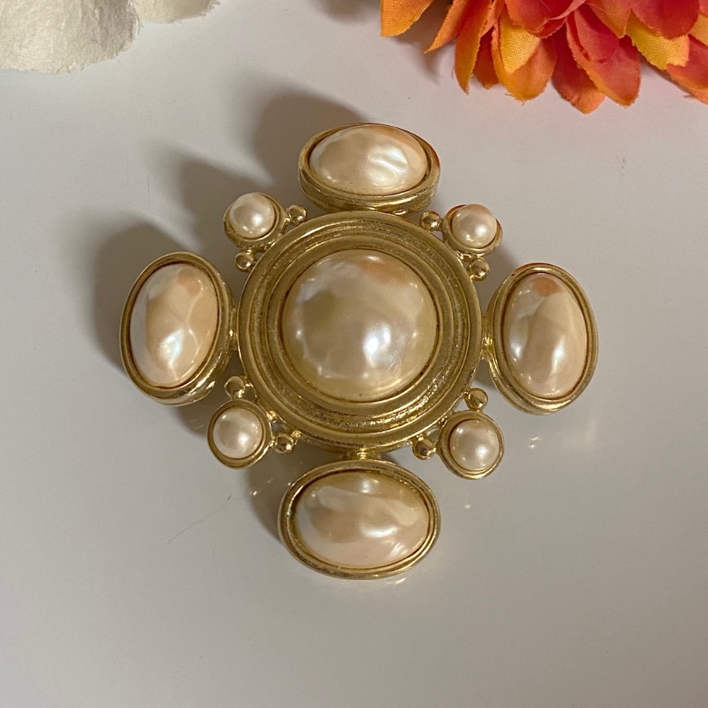 Vintage Givenchy Large FauxPearl Brooch Pendant